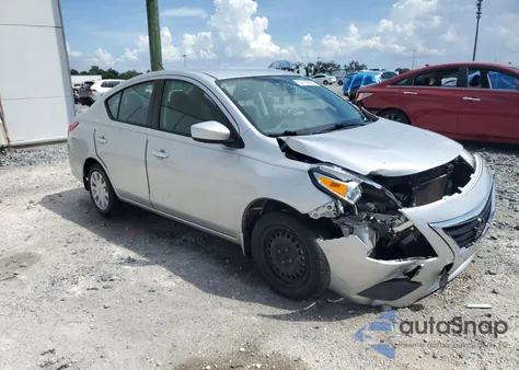 2019 Nissan Versa S z USA, uszkodzony, nr VIN 3N1CN7AP7KL806610